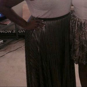 Metallic Accordion Maci Skirt